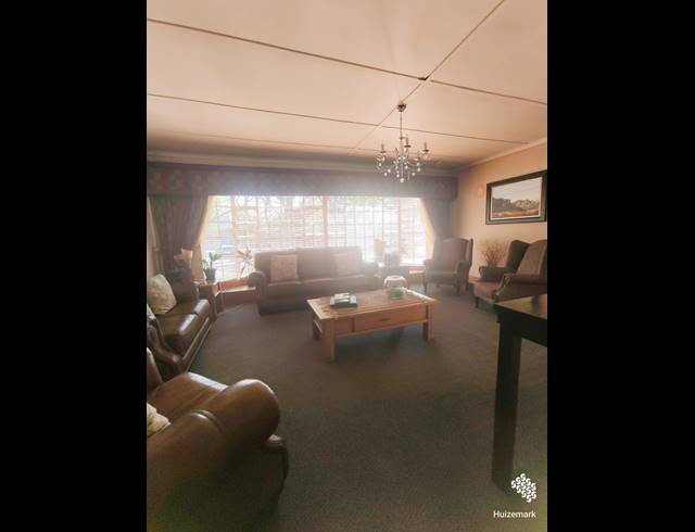 4 BEDROOM HOUSE FOR SALE IN SASOLBURG EXT 23